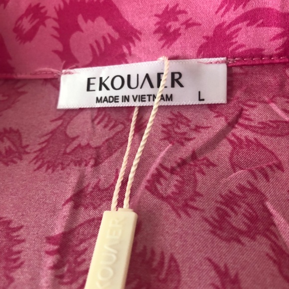 SALE Beautiful New with tag 2 piece hot pink leopard satin short pjs & slippers - Picture 6 of 6